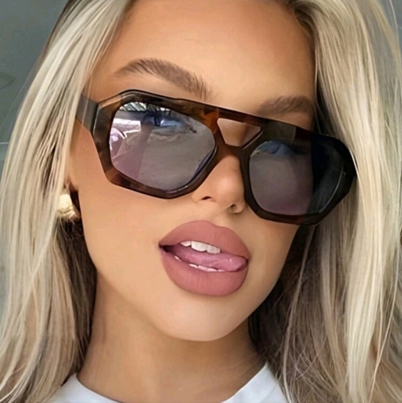 Tortoise Shell Sunglasses - Picture 2 of 3